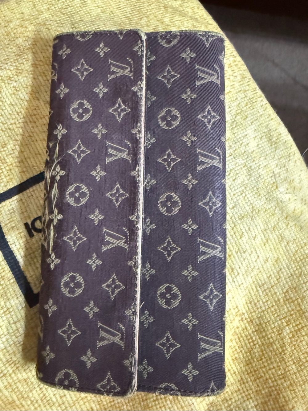 Louis Vuitton vintage wallet